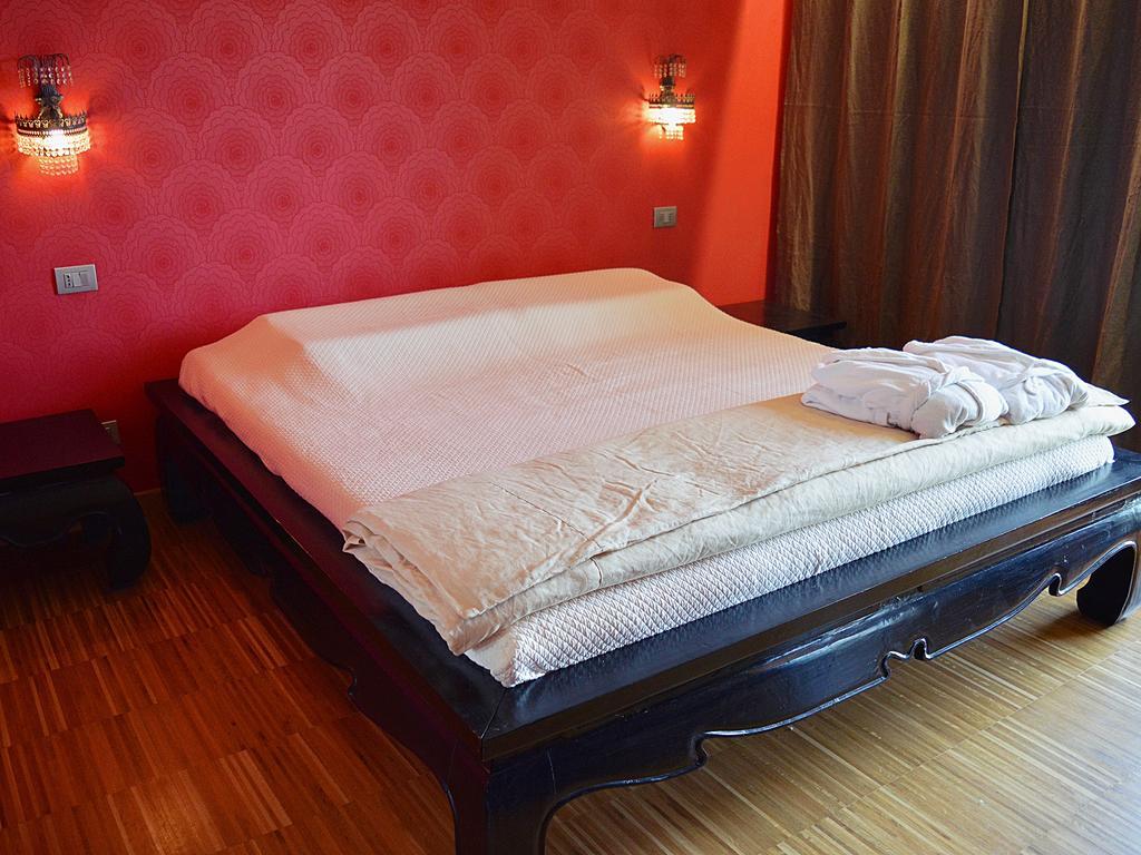 Cascina Langa Pensionat Trezzo Tinella Eksteriør billede