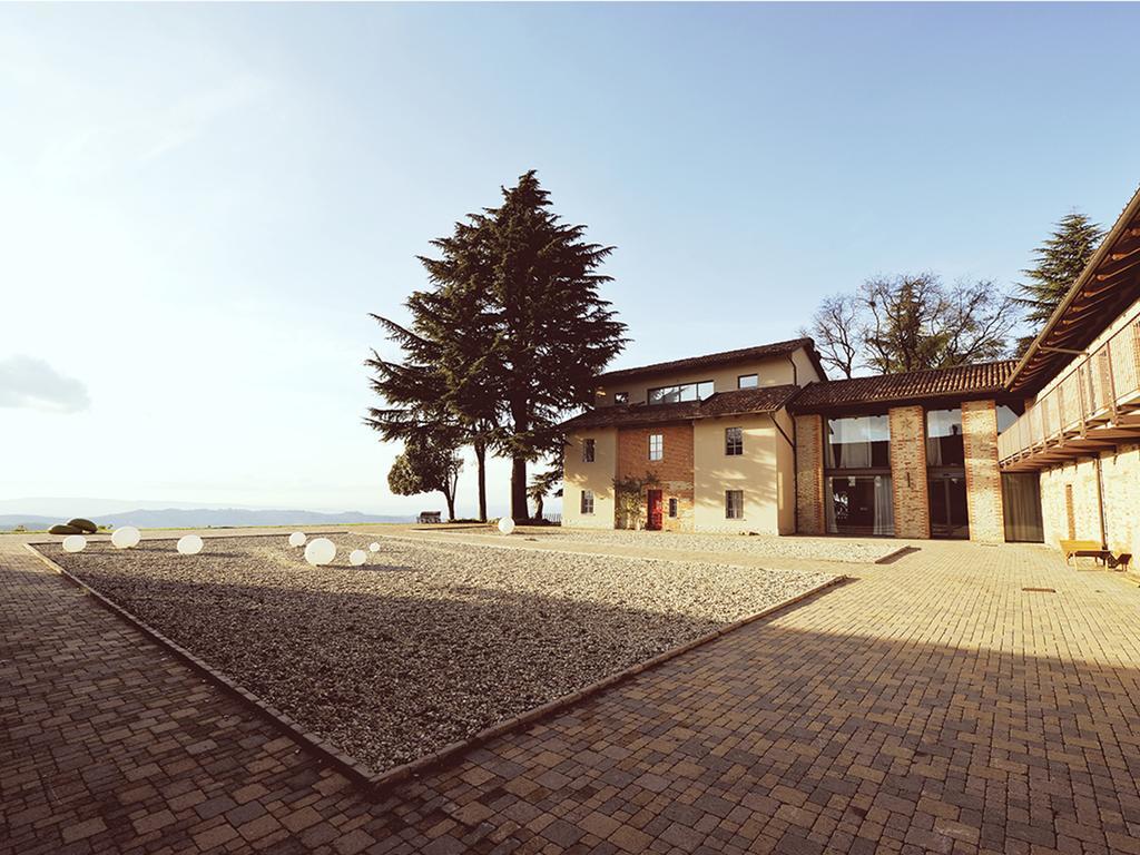 Cascina Langa Pensionat Trezzo Tinella Eksteriør billede